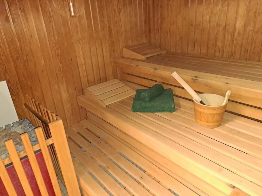 Schwarzwald-Traum Mit Pool Und Sauna Unterkirnach Экстерьер фото